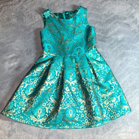 Children’s place dress